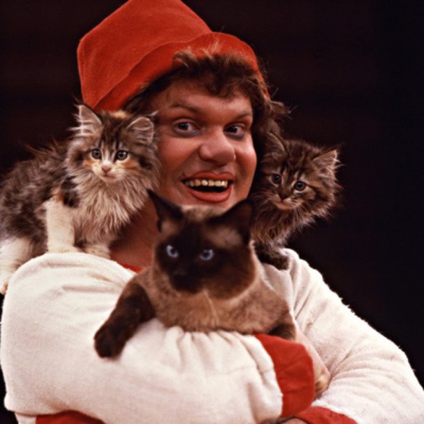 Лайк если знаешь кто это)