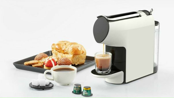 Xiaomi представила капсульную кофеварку за $58