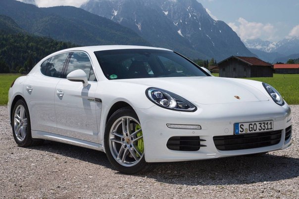 Porshe Panamera Turdo S