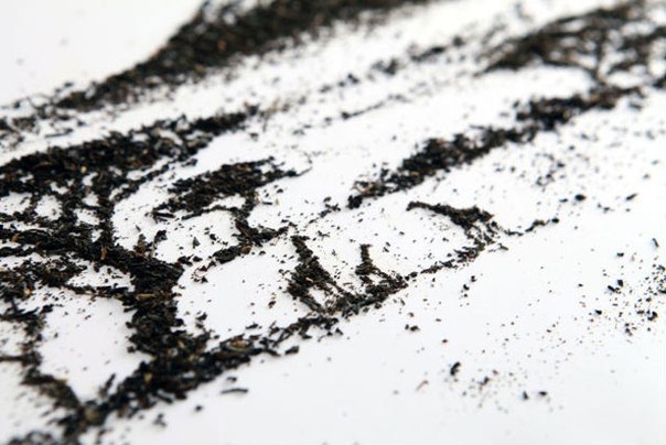 Иллюстрации из чайных листьев Андрея Горковенко