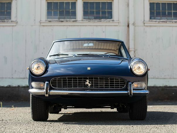 1966 Ferrari 330 GT 2+2 Series II