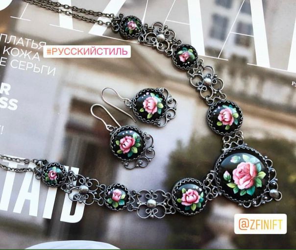 Комплект в наличии. Финифть. Ручная работа