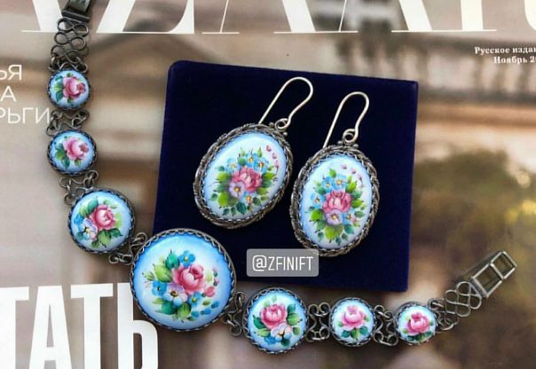 Браслет и серьги в наличии. Финифть. Ручная работа