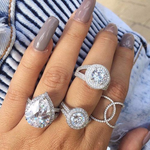 Изумительные колечки с камушками для моих пальчиков 