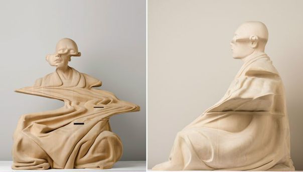 Австралийский художник Paul Kaptein создал потрясающие скульптуры буддийских монахов во время медитации. Деревянные фигуры выглядят искаженными, как будто зритель своими глазами наблюдает, как происходит сдвиг сознания во время полного погружения в себя.