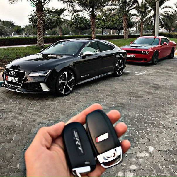 Какую выберешь Audi чётное количество лайков, Dodge нечётное. 