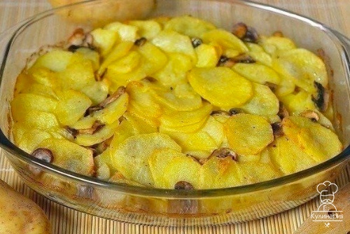 Картошка с грибами в сметане