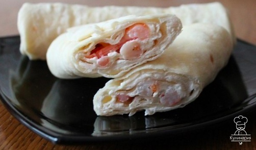 Рулетики с сливочным сыром и креветками