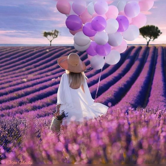 Когда ты думаешь, что у тебя ничего нет - ты не прав. У тебя есть жизнь, в которой может произойти все, что захочешь.