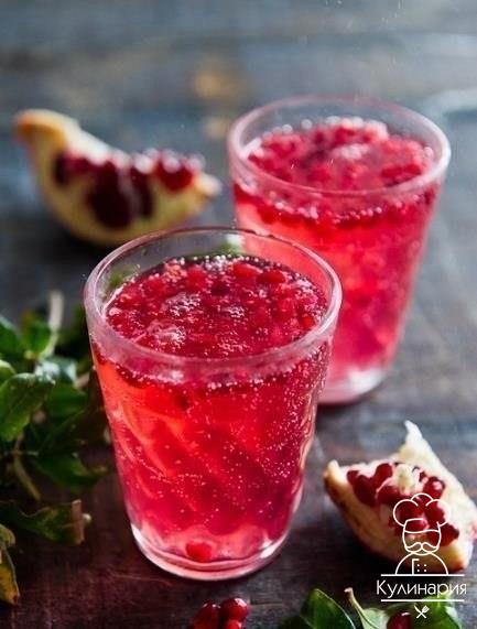 Гранатовый спритцер для тех, кто хочет освежиться