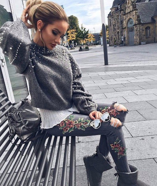 Нарядилась бы так